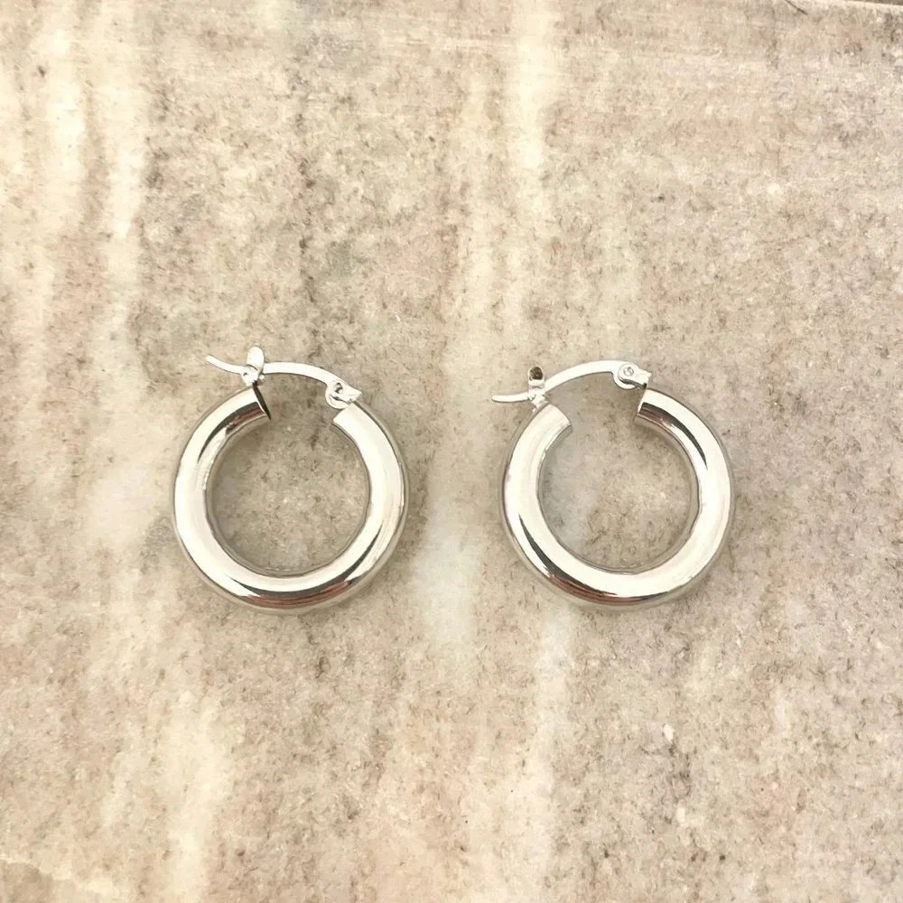925 Sterling Silver Small Huggie Earrings Huggie Hoops Thick Wide Silver Hoops - Picture 2 of 3